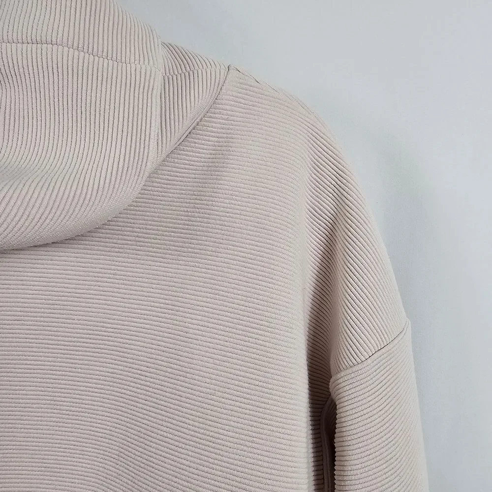 Varley Cropped Turtleneck Sweater in Lavender - Size S - Picture 5 of 12